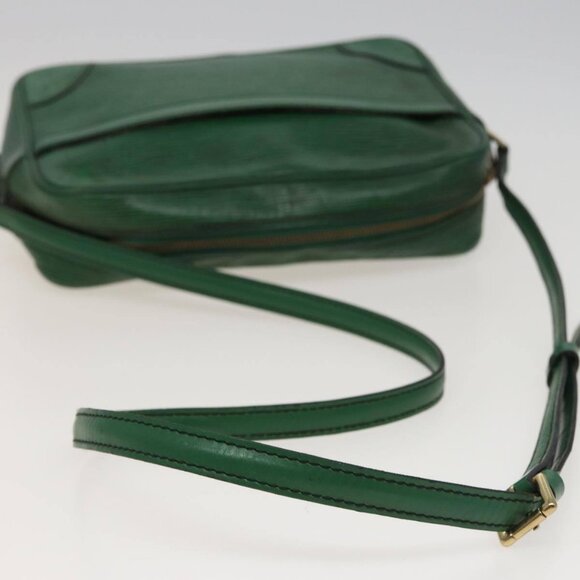 LOUIS VUITTON Epi Trocadero 27 Shoulder Bag Green - Picture 7 of 15